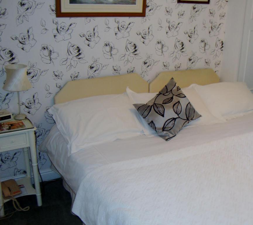 Sherwood Hotel - B&B Harrogate Oda fotoğraf