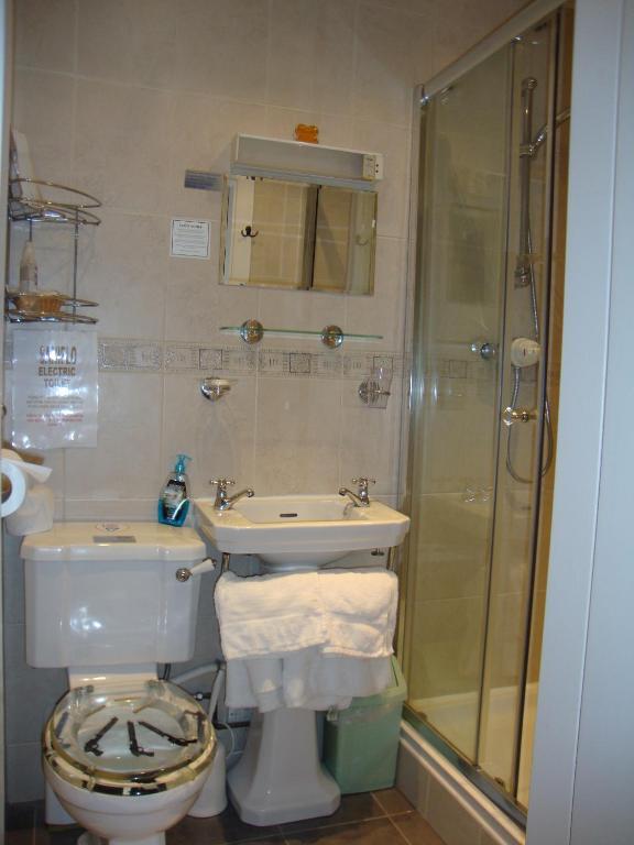 Sherwood Hotel - B&B Harrogate Oda fotoğraf
