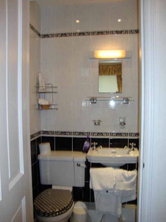 Sherwood Hotel - B&B Harrogate Oda fotoğraf