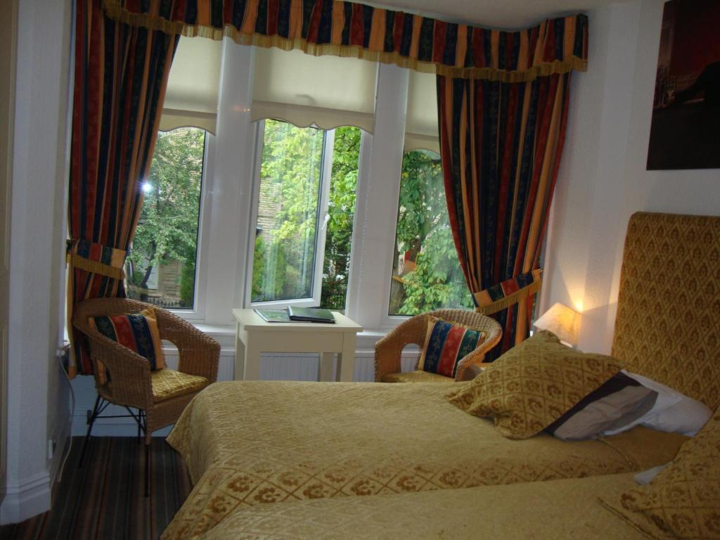 Sherwood Hotel - B&B Harrogate Oda fotoğraf